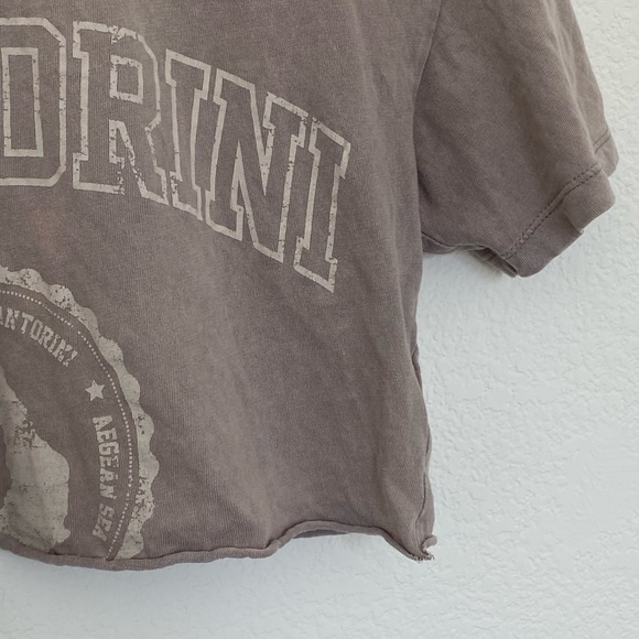 GARAGE Distressed Cropped Tee - Picture 6 of 7